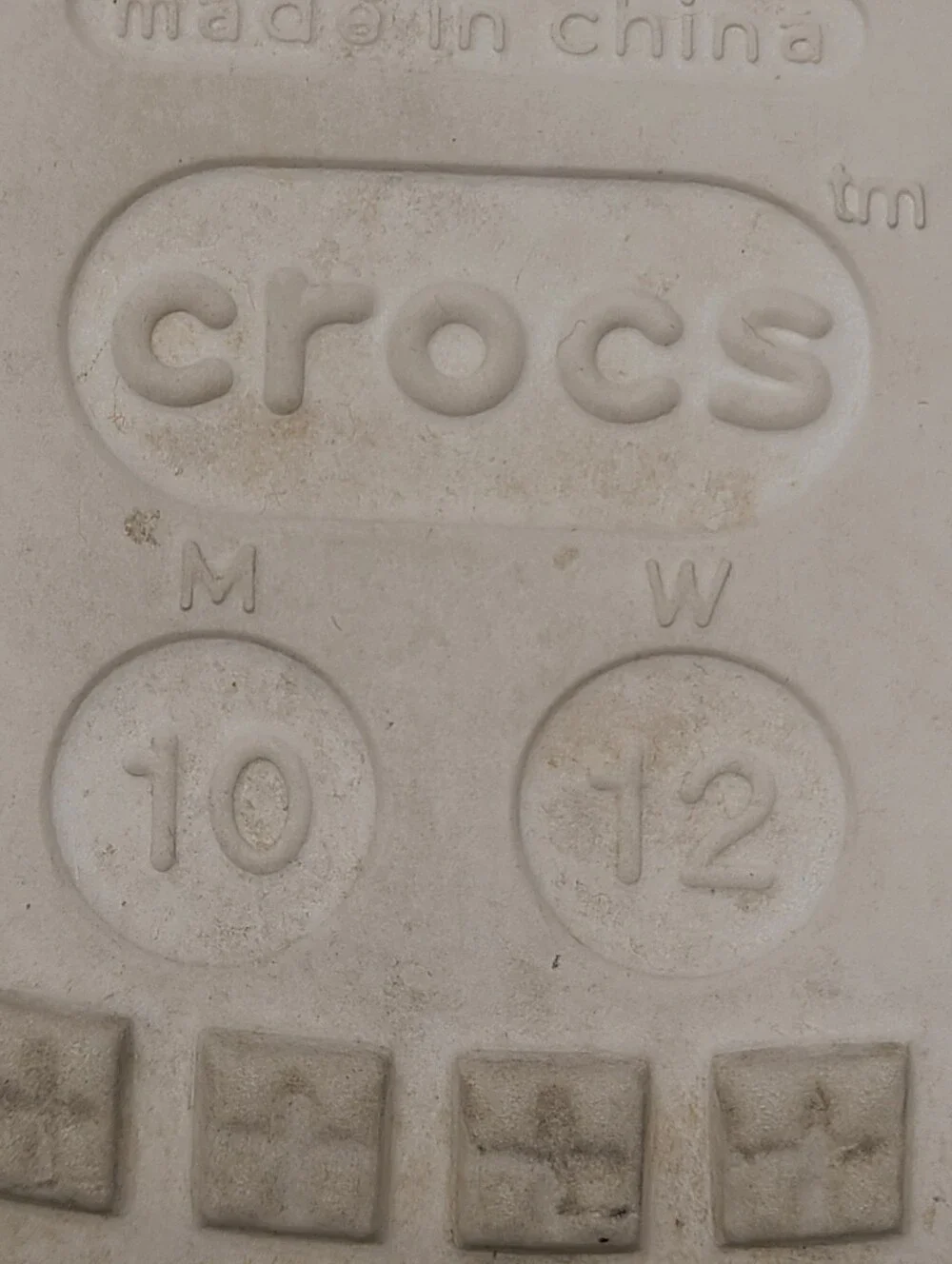 CROCS mc donald